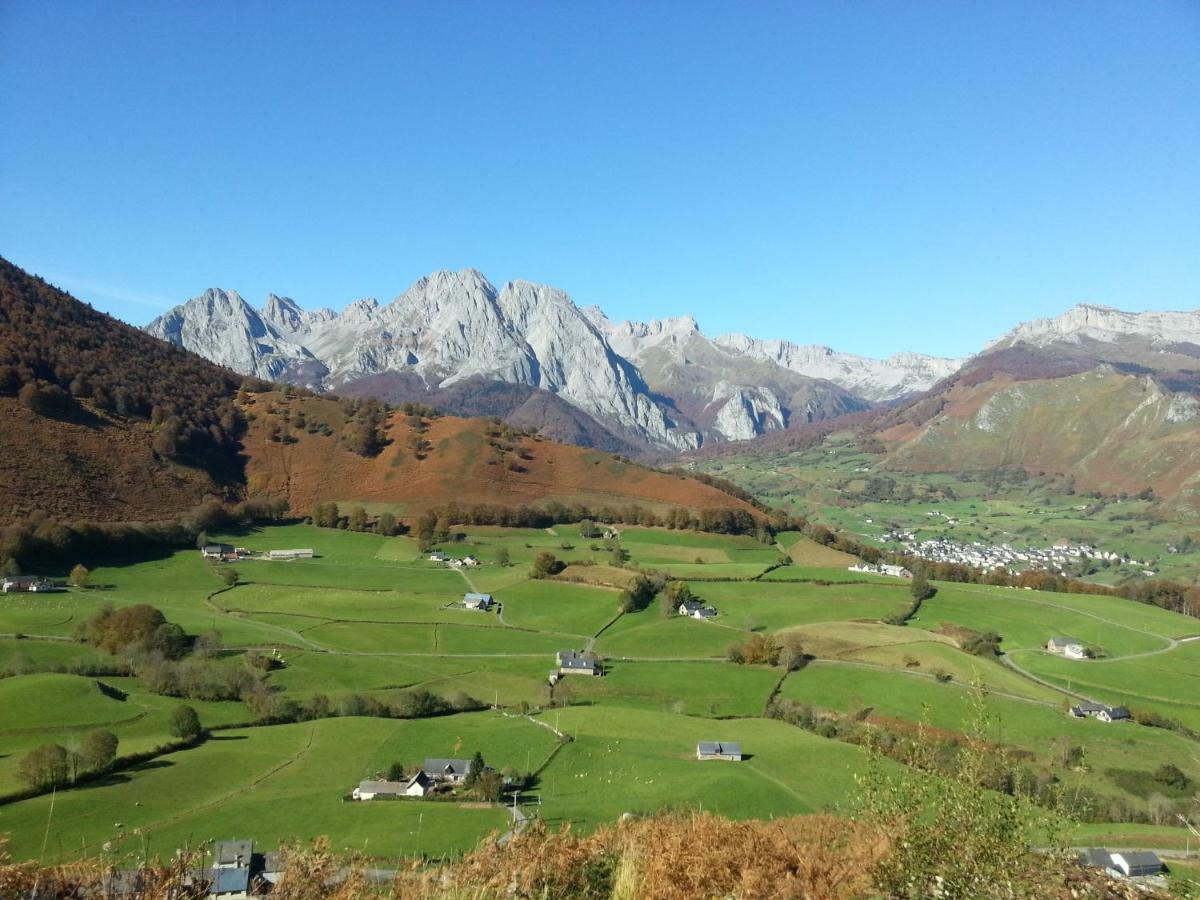 Gite De Montagne Du Plateau De Lhers- Accueil Randonneurs Accous Εξωτερικό φωτογραφία