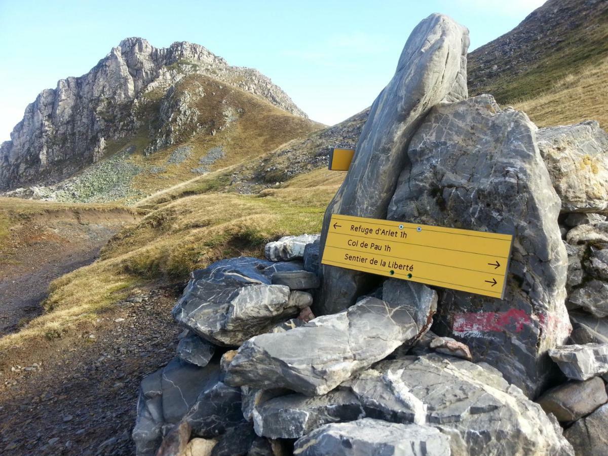 Gite De Montagne Du Plateau De Lhers- Accueil Randonneurs Accous Εξωτερικό φωτογραφία