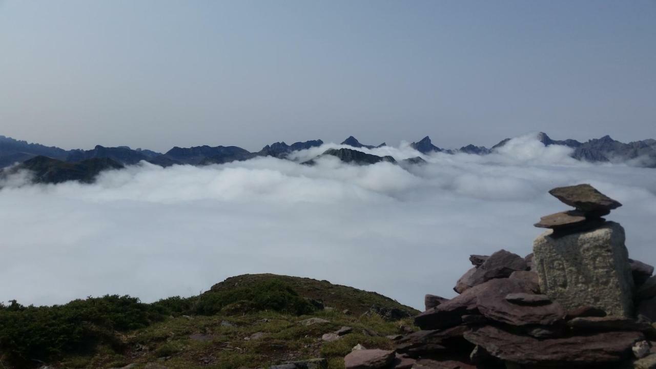 Gite De Montagne Du Plateau De Lhers- Accueil Randonneurs Accous Εξωτερικό φωτογραφία